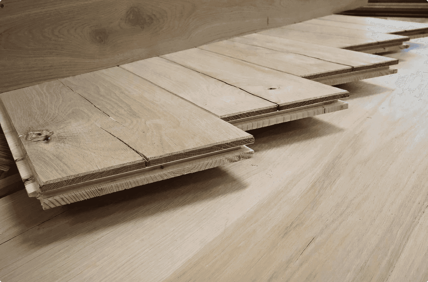 About Invest Union wood picture